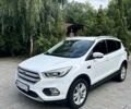 Белый Форд Куга, объемом двигателя 1.5 л и пробегом 49 тыс. км за 18500 $, фото 1 на Automoto.ua