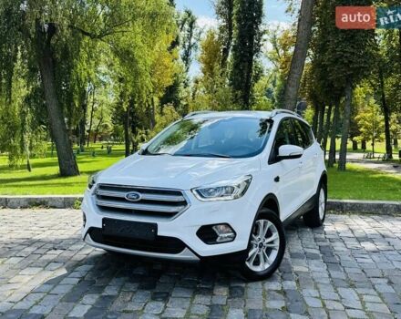 Білий Форд Куга, об'ємом двигуна 2 л та пробігом 140 тис. км за 19500 $, фото 2 на Automoto.ua