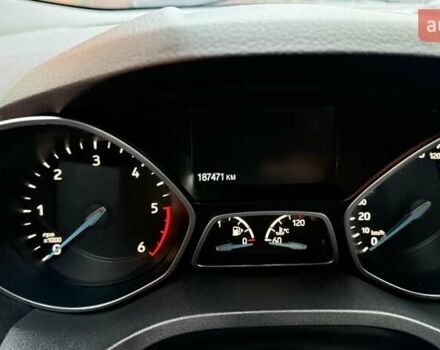 Білий Форд Куга, об'ємом двигуна 2 л та пробігом 187 тис. км за 16963 $, фото 18 на Automoto.ua