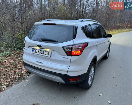 Белый Форд Куга, объемом двигателя 1.5 л и пробегом 64 тыс. км за 21500 $, фото 5 на Automoto.ua