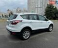 Белый Форд Куга, объемом двигателя 2 л и пробегом 49 тыс. км за 21300 $, фото 76 на Automoto.ua