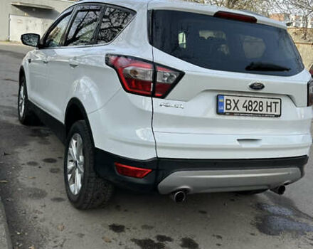 Белый Форд Куга, объемом двигателя 1.5 л и пробегом 102 тыс. км за 19500 $, фото 9 на Automoto.ua