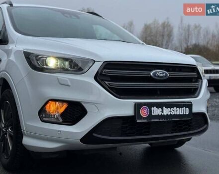 Белый Форд Куга, объемом двигателя 2 л и пробегом 184 тыс. км за 18700 $, фото 10 на Automoto.ua