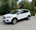 Белый Форд Куга, объемом двигателя 1.5 л и пробегом 49 тыс. км за 18500 $, фото 3 на Automoto.ua