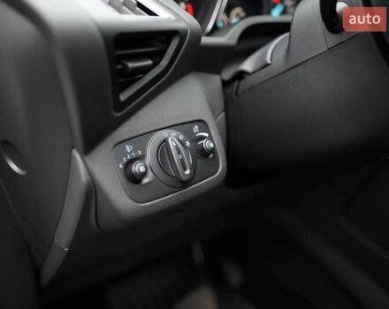 Белый Форд Куга, объемом двигателя 1.5 л и пробегом 82 тыс. км за 19500 $, фото 32 на Automoto.ua