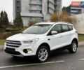 Белый Форд Куга, объемом двигателя 2 л и пробегом 70 тыс. км за 20500 $, фото 1 на Automoto.ua
