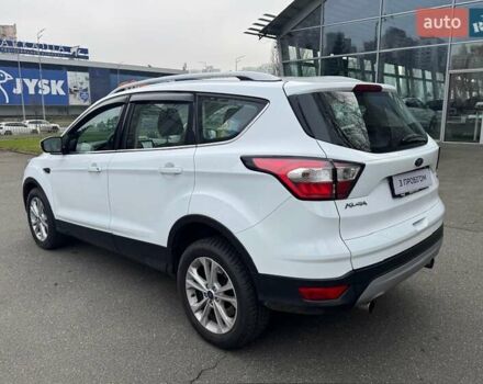 Белый Форд Куга, объемом двигателя 1.5 л и пробегом 91 тыс. км за 17500 $, фото 16 на Automoto.ua
