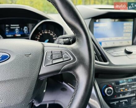 Білий Форд Куга, об'ємом двигуна 2 л та пробігом 140 тис. км за 19500 $, фото 87 на Automoto.ua