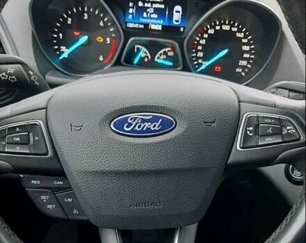 Белый Форд Куга, объемом двигателя 1.5 л и пробегом 35 тыс. км за 19500 $, фото 4 на Automoto.ua