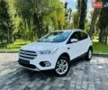 Білий Форд Куга, об'ємом двигуна 2 л та пробігом 140 тис. км за 19500 $, фото 4 на Automoto.ua