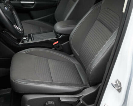 Белый Форд Куга, объемом двигателя 1.5 л и пробегом 82 тыс. км за 19500 $, фото 33 на Automoto.ua