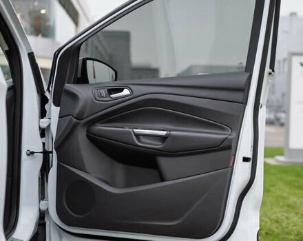 Белый Форд Куга, объемом двигателя 1.5 л и пробегом 82 тыс. км за 19500 $, фото 20 на Automoto.ua