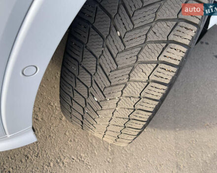 Білий Форд Куга, об'ємом двигуна 2 л та пробігом 248 тис. км за 17500 $, фото 34 на Automoto.ua