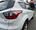 Белый Форд Куга, объемом двигателя 1.5 л и пробегом 91 тыс. км за 17500 $, фото 11 на Automoto.ua