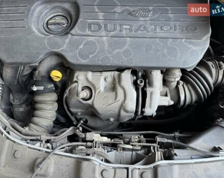 Белый Форд Куга, объемом двигателя 1.5 л и пробегом 55 тыс. км за 23500 $, фото 8 на Automoto.ua