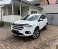 Білий Форд Куга, об'ємом двигуна 1.5 л та пробігом 105 тис. км за 13950 $, фото 1 на Automoto.ua