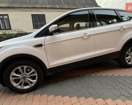 Білий Форд Куга, об'ємом двигуна 2 л та пробігом 187 тис. км за 16963 $, фото 10 на Automoto.ua