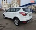 Белый Форд Куга, объемом двигателя 2 л и пробегом 134 тыс. км за 18950 $, фото 2 на Automoto.ua