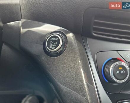 Белый Форд Куга, объемом двигателя 2 л и пробегом 134 тыс. км за 18950 $, фото 20 на Automoto.ua