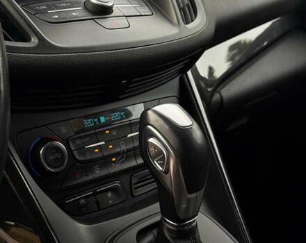 Білий Форд Куга, об'ємом двигуна 1.5 л та пробігом 125 тис. км за 14500 $, фото 28 на Automoto.ua