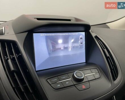 Білий Форд Куга, об'ємом двигуна 2 л та пробігом 45 тис. км за 23104 $, фото 12 на Automoto.ua