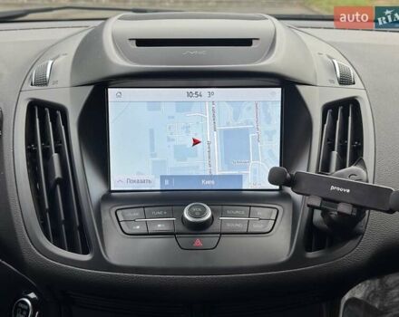 Белый Форд Куга, объемом двигателя 1.5 л и пробегом 91 тыс. км за 17500 $, фото 36 на Automoto.ua