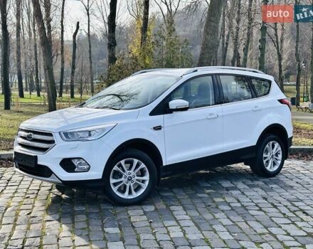 Білий Форд Куга, об'ємом двигуна 2 л та пробігом 140 тис. км за 18500 $, фото 13 на Automoto.ua