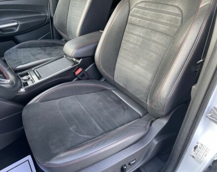 Белый Форд Куга, объемом двигателя 2 л и пробегом 247 тыс. км за 416 $, фото 7 на Automoto.ua