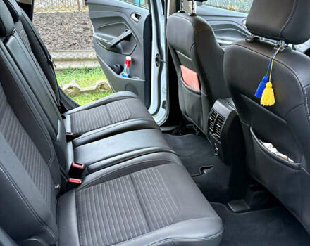 Белый Форд Куга, объемом двигателя 1.5 л и пробегом 128 тыс. км за 16500 $, фото 9 на Automoto.ua