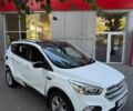 Белый Форд Куга, объемом двигателя 1.5 л и пробегом 120 тыс. км за 4300 $, фото 1 на Automoto.ua