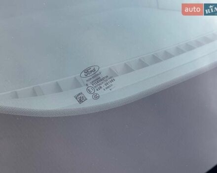 Белый Форд Куга, объемом двигателя 1.5 л и пробегом 91 тыс. км за 17500 $, фото 8 на Automoto.ua