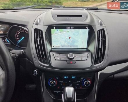 Форд Куга 2019 в Киеве на Automoto.ua Белый Форд Куга, объемом двигателя 2 л и пробегом 133 тыс. км за 19500 $, фото 10 на Automoto.ua