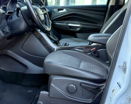 Форд Куга 2019 в Днепре (Днепропетровске) на Automoto.ua Белый Форд Куга, объемом двигателя 2 л и пробегом 167 тыс. км за 16700 $, фото 13 на Automoto.ua