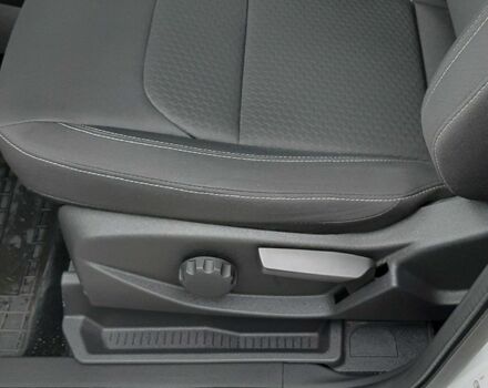 Белый Форд Куга, объемом двигателя 0 л и пробегом 35 тыс. км за 19800 $, фото 7 на Automoto.ua