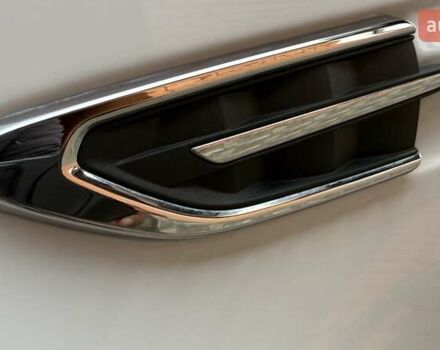 Білий Форд Куга, об'ємом двигуна 2 л та пробігом 187 тис. км за 16963 $, фото 6 на Automoto.ua