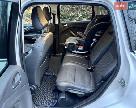 Белый Форд Куга, объемом двигателя 1.5 л и пробегом 64 тыс. км за 21500 $, фото 10 на Automoto.ua