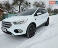 Белый Форд Куга, объемом двигателя 1.5 л и пробегом 100 тыс. км за 15000 $, фото 1 на Automoto.ua