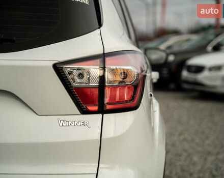 Білий Форд Куга, об'ємом двигуна 1.5 л та пробігом 88 тис. км за 18900 $, фото 7 на Automoto.ua