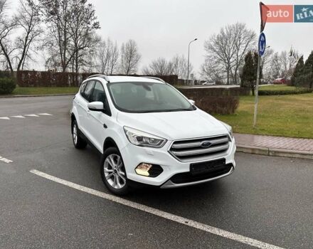 Белый Форд Куга, объемом двигателя 2 л и пробегом 70 тыс. км за 20500 $, фото 10 на Automoto.ua
