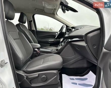 Белый Форд Куга, объемом двигателя 2 л и пробегом 70 тыс. км за 20500 $, фото 45 на Automoto.ua