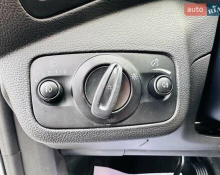 Білий Форд Куга, об'ємом двигуна 2 л та пробігом 140 тис. км за 18500 $, фото 61 на Automoto.ua