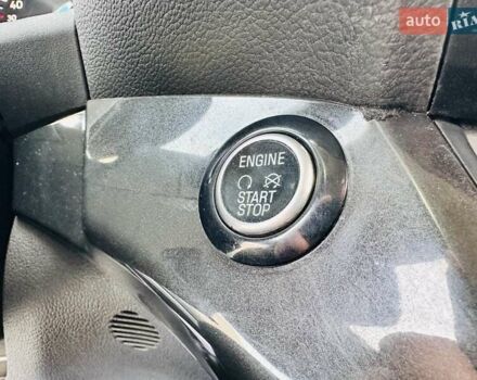 Білий Форд Куга, об'ємом двигуна 2 л та пробігом 140 тис. км за 18500 $, фото 59 на Automoto.ua