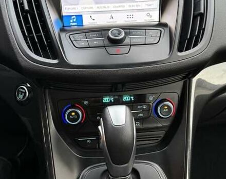 Білий Форд Куга, об'ємом двигуна 2 л та пробігом 187 тис. км за 16963 $, фото 29 на Automoto.ua