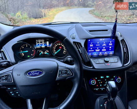 Белый Форд Куга, объемом двигателя 1.5 л и пробегом 64 тыс. км за 21500 $, фото 9 на Automoto.ua