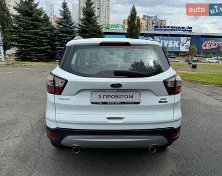 Белый Форд Куга, объемом двигателя 2 л и пробегом 49 тыс. км за 21300 $, фото 10 на Automoto.ua