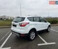 Белый Форд Куга, объемом двигателя 2 л и пробегом 132 тыс. км за 19500 $, фото 4 на Automoto.ua