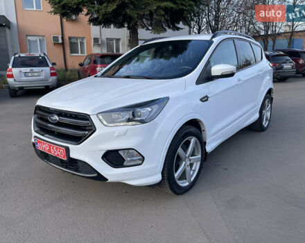 Білий Форд Куга, об'ємом двигуна 2 л та пробігом 248 тис. км за 17500 $, фото 2 на Automoto.ua
