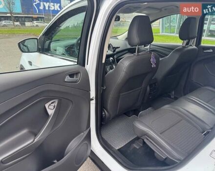 Белый Форд Куга, объемом двигателя 1.5 л и пробегом 91 тыс. км за 17500 $, фото 50 на Automoto.ua