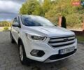 Белый Форд Куга, объемом двигателя 2 л и пробегом 121 тыс. км за 17500 $, фото 1 на Automoto.ua