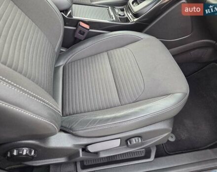 Белый Форд Куга, объемом двигателя 2 л и пробегом 134 тыс. км за 18950 $, фото 12 на Automoto.ua